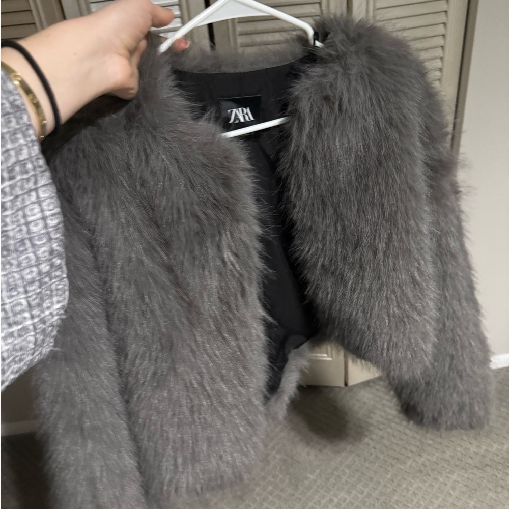 Zara Gray Faux Fur Jacket